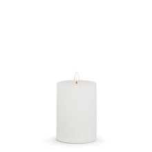 Load image into Gallery viewer, 3.5&quot;x5&quot; Battery Pillar Candle